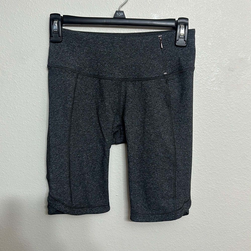 ✨✨Calia Carrie Underwood Dark Heather Grey Essential Bermuda Shorts XS
